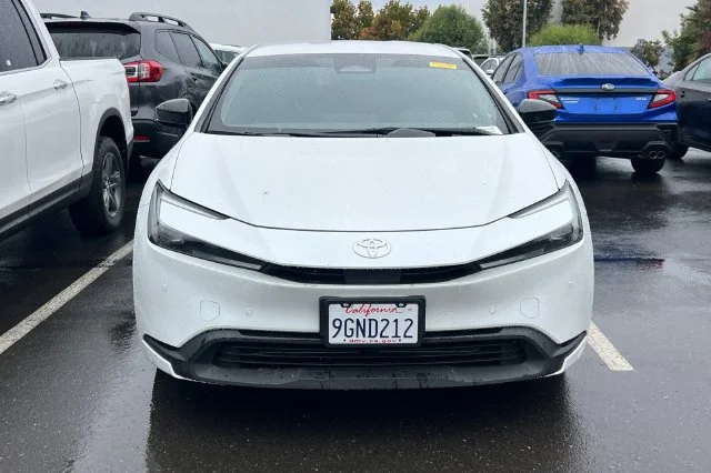 Used 2023 Beige Toyota LE image 3