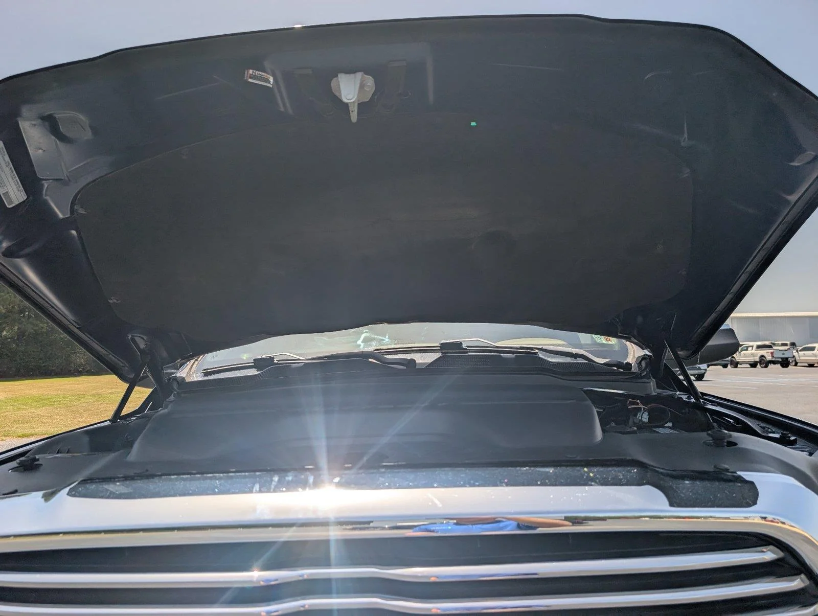 Used 2020 Patriot Blue Pearlcoat Ram Laramie image 42
