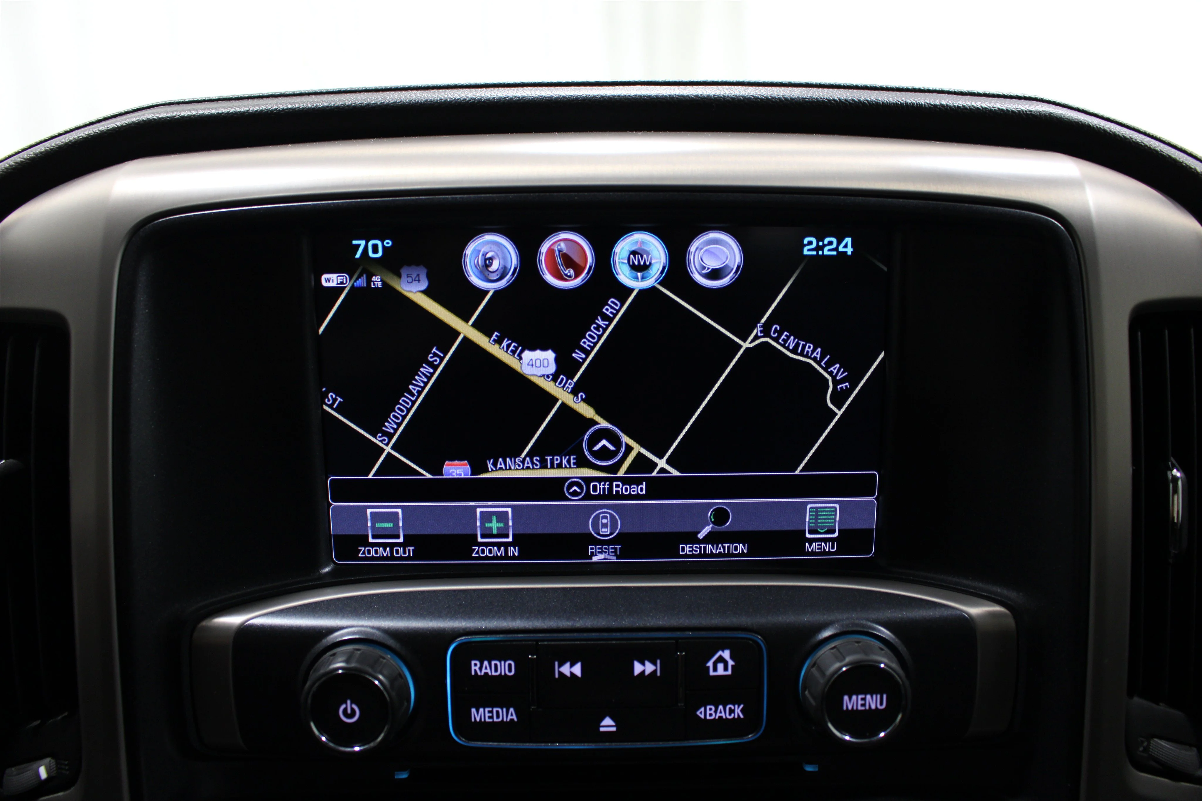 Used 2018 Quicksilver Metallic GMC Denali image 17