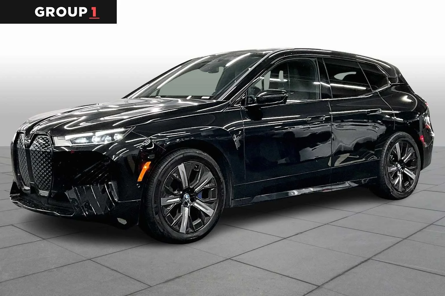 2023 BMW iX xDrive50's photo