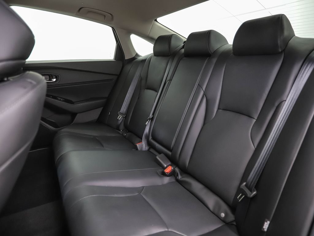 Used 2024 Crystal Black Pearl Honda Touring image 21