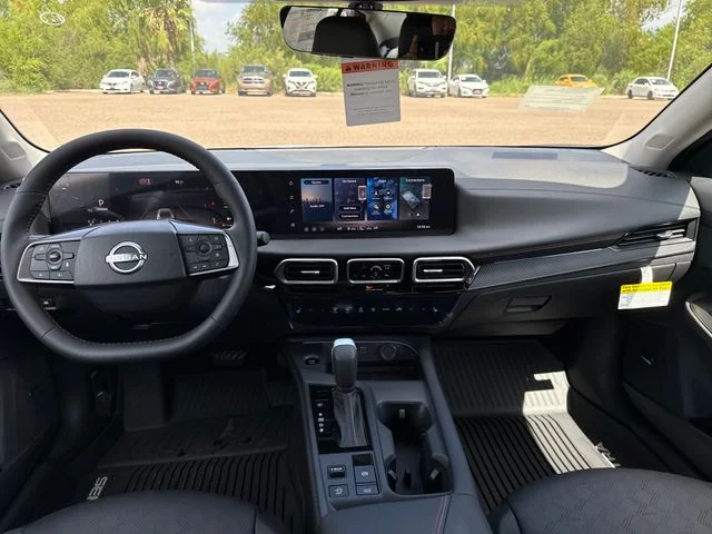 New 2026 Bluestone Pearl / Super Black Two-tone Nissan SR image 12