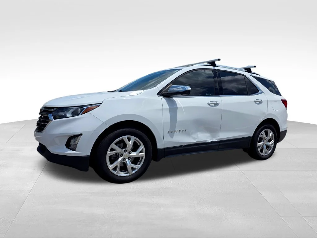 Used 2019 Chevrolet Equinox Premier with VIN 3GNAXNEV4KS676794 for sale in Mount Pleasant, SC