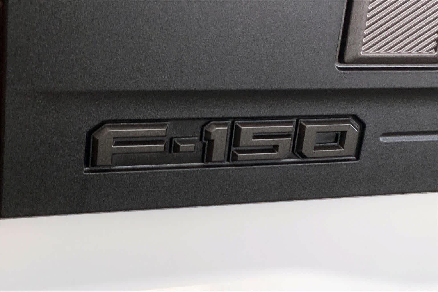 Used 2024 Oxford White Ford Raptor image 31