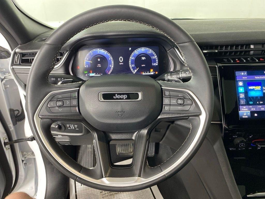 Used 2024 Bright White Clearcoat Jeep Altitude X image 24
