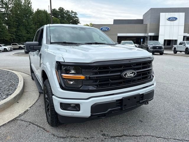 New 2026 Avalanche Ford XLT image 3
