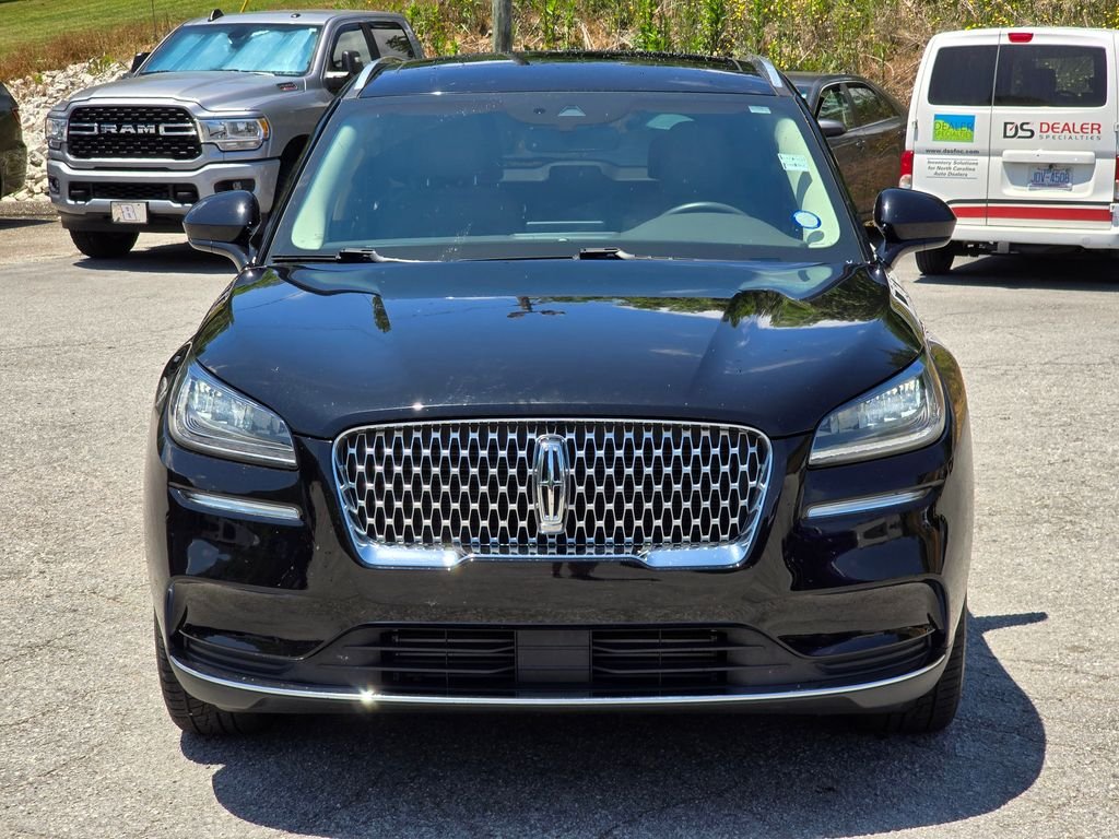 Used 2022 Black Metallic Lincoln Standard image 12