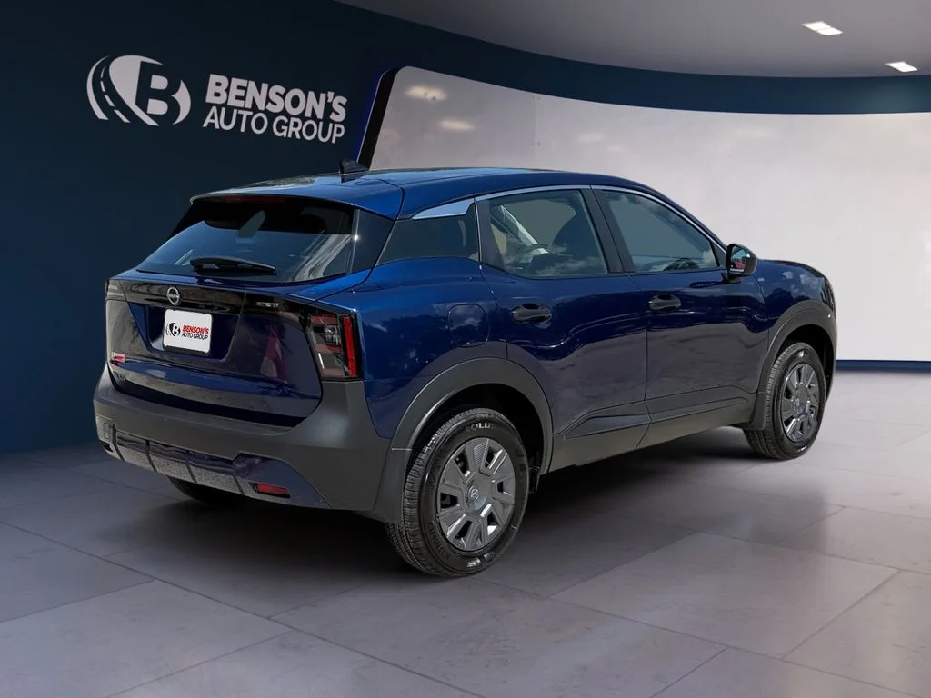 New 2027 Blue Nissan S image 5
