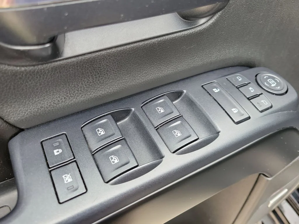 Used 2017 Black Chevrolet LTZ image 15