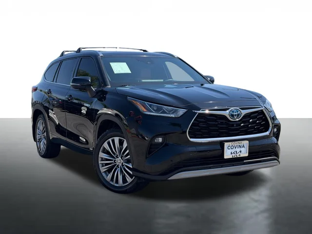 2021 Toyota Highlander Hybrid Platinum