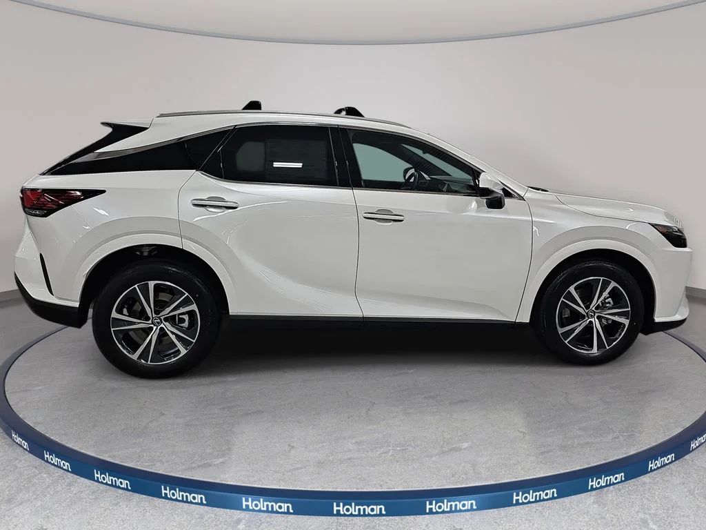New 2026 Eminent White Pearl Lexus AWD image 4