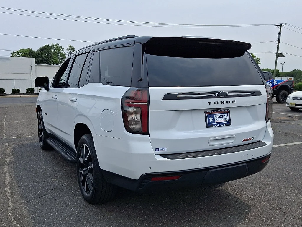 Used 2024 Summit White Chevrolet RST image 9
