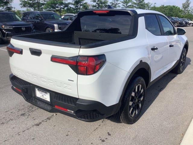 New 2026 White Hyundai SE image 5