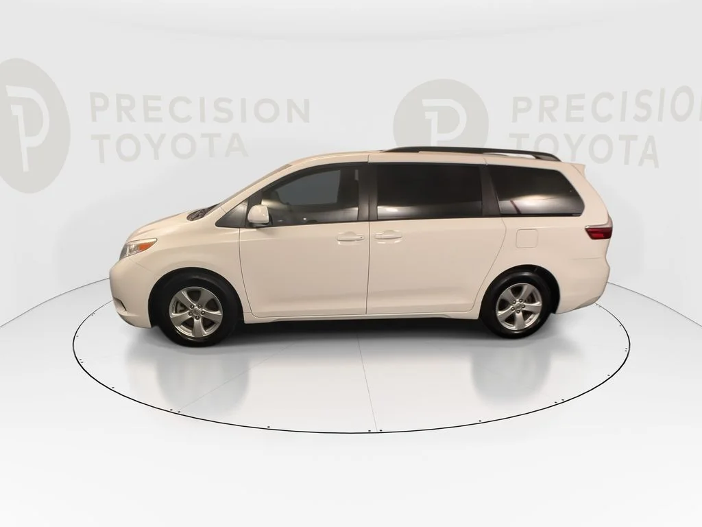 Used 2015 Super White Toyota LE image 11