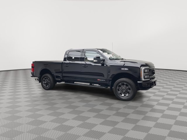 Used 2024 Agate Black Metallic Ford LARIAT image 48