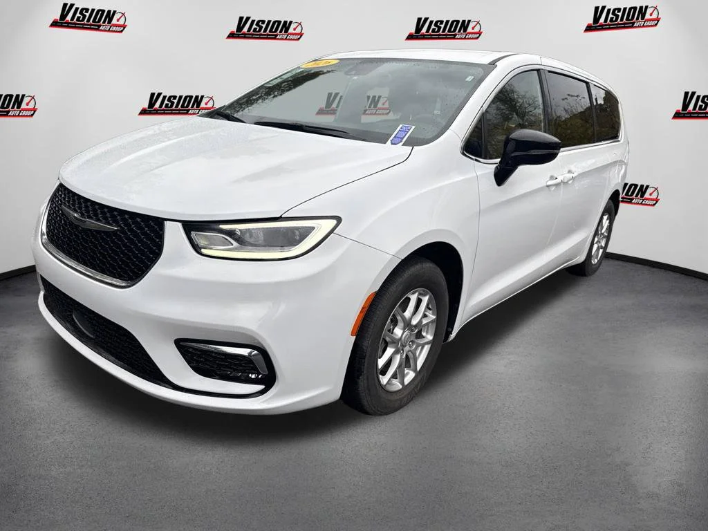 2026 Chrysler Pacifica