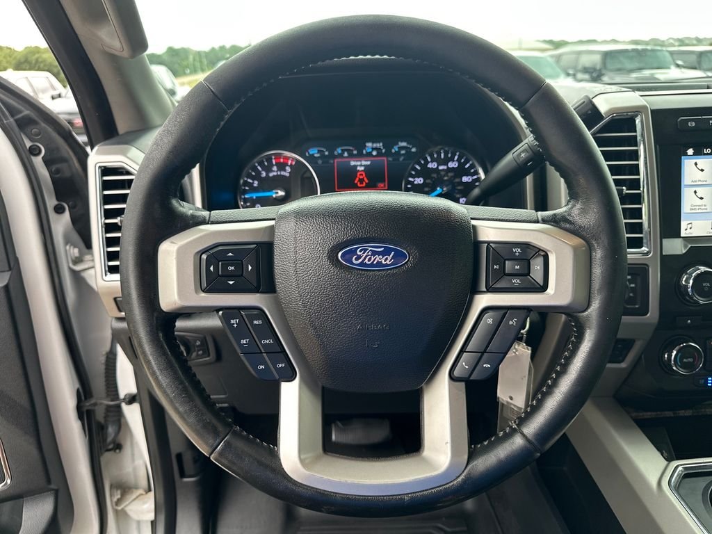 Used 2017 White Ford Lariat image 22