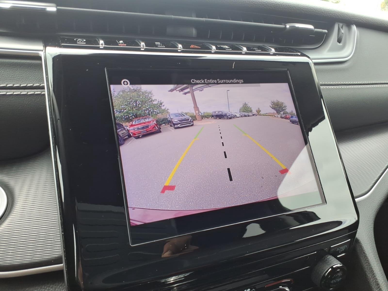 Used 2023 Velvet Red Pearlcoat Jeep Laredo image 4