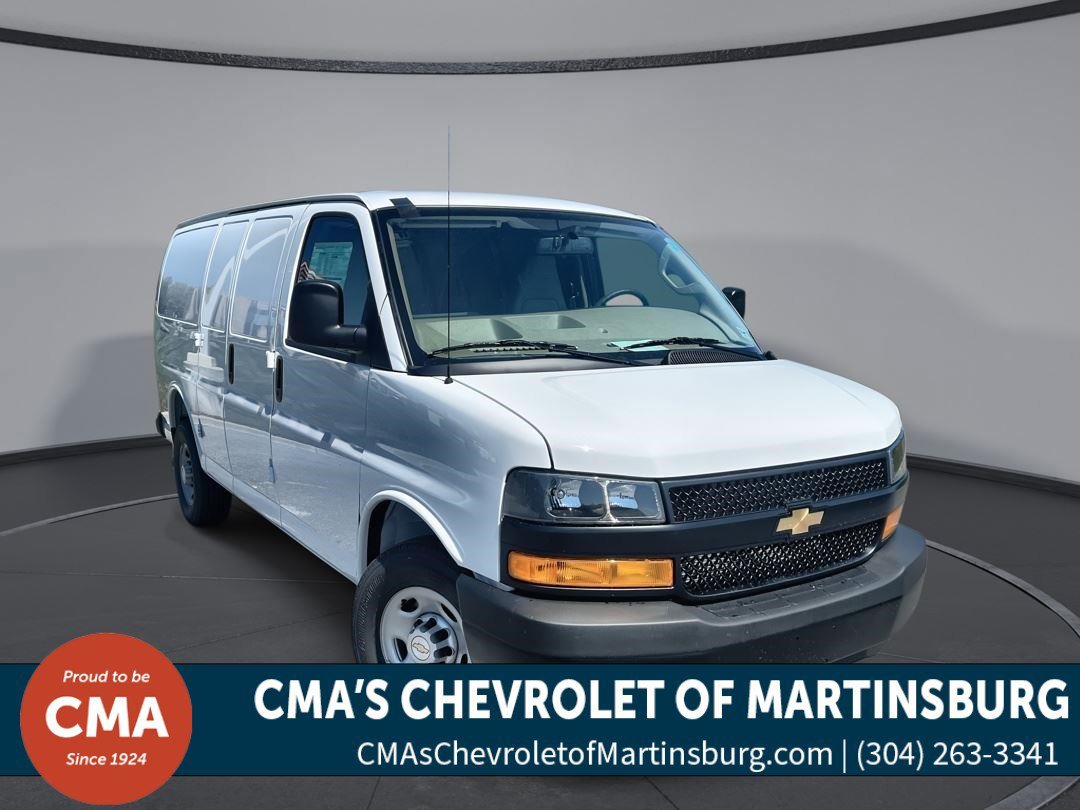 2026 Chevrolet Express 2500 Work Van HD's photo