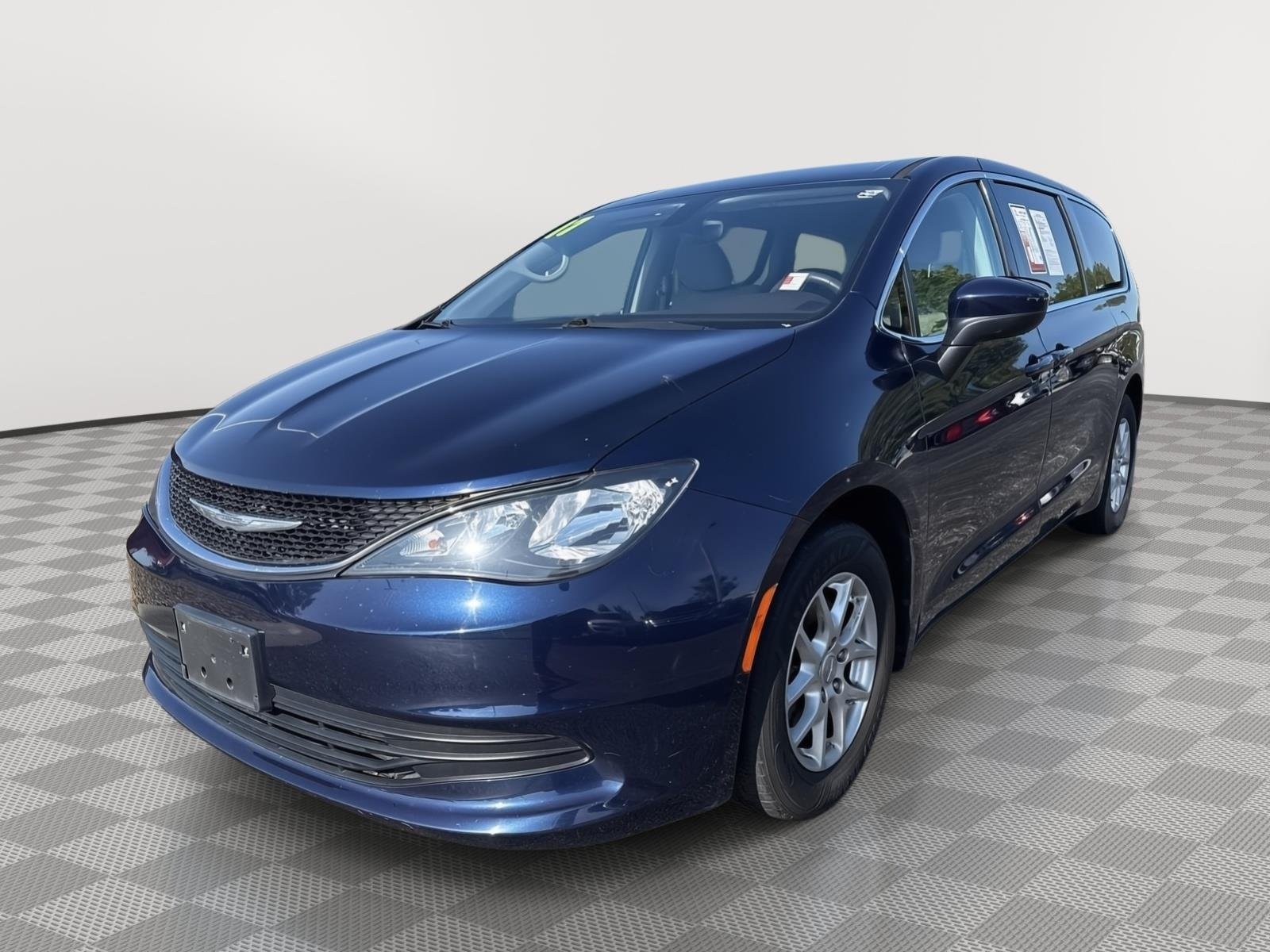 Used 2017 Jazz Blue Pearlcoat Chrysler Touring image 11