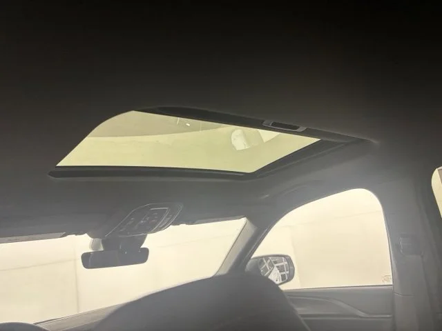 New 2026 White Jeep Laredo image 30