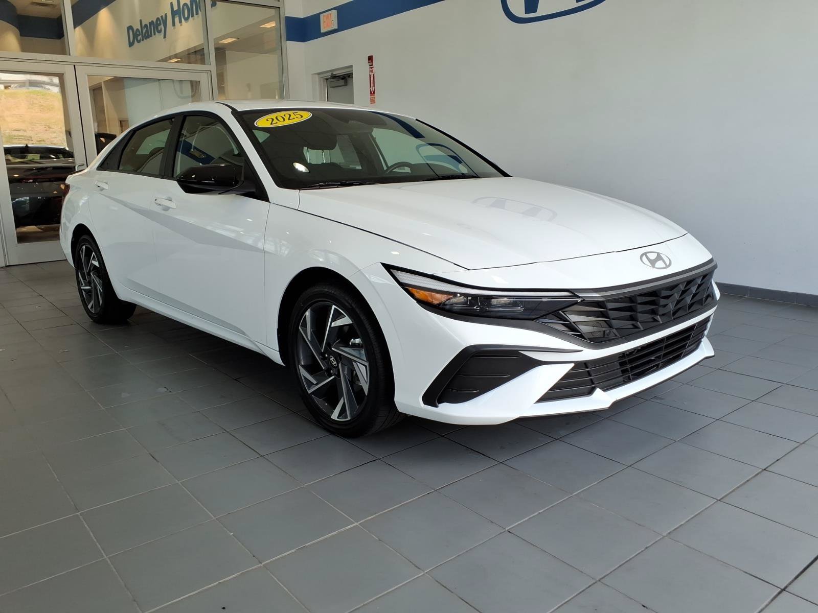 2025 Hyundai Elantra Hybrid