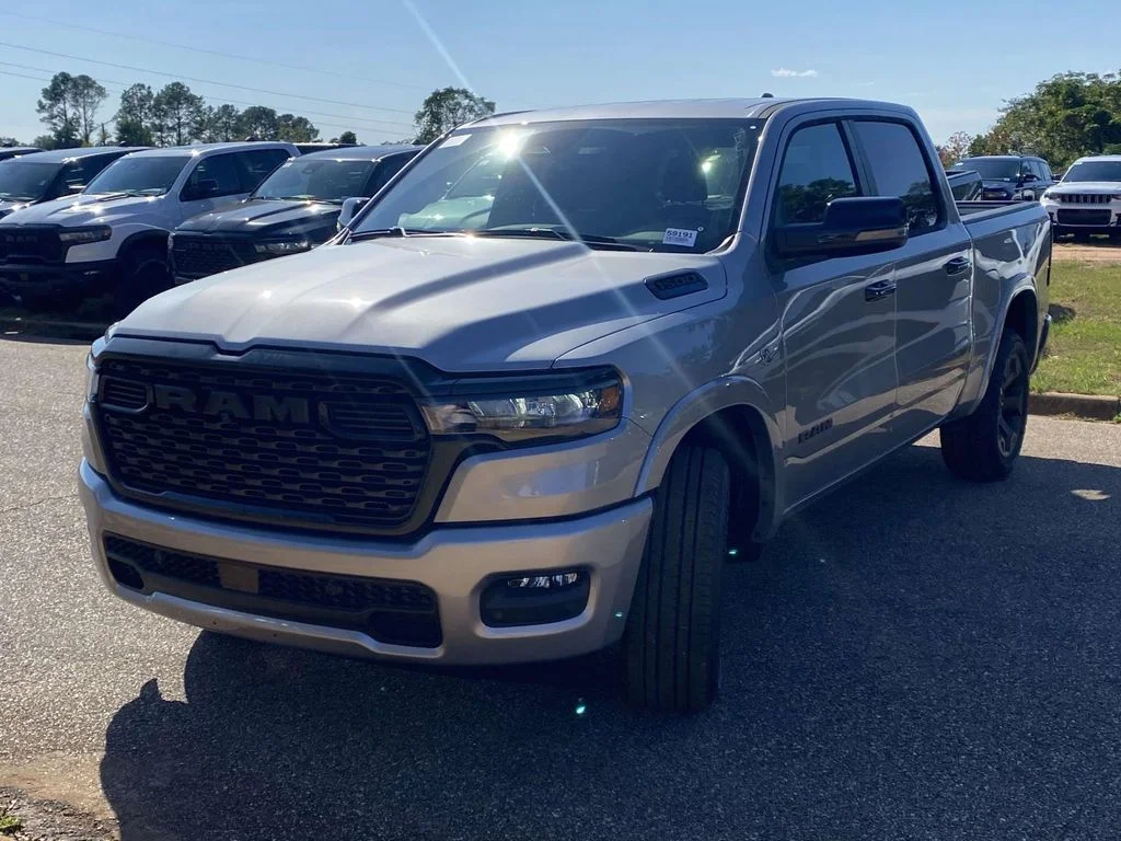 New 2026 Billet Silver Metallic Clear-Coat Exterior Paint RAM Big Horn/Lone Star image 33