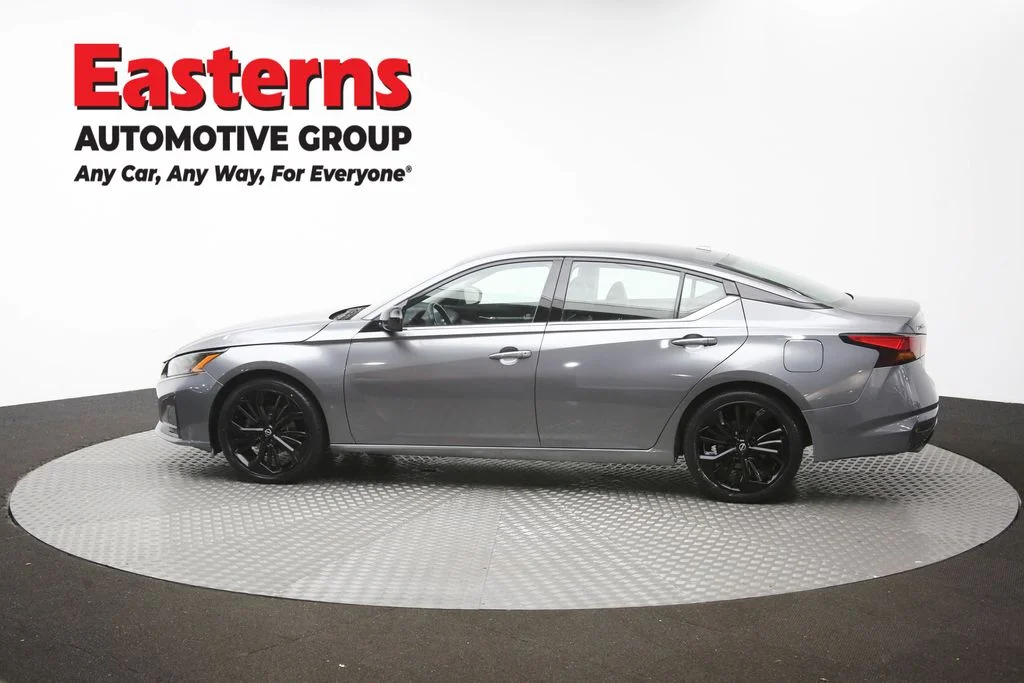 Used 2023 Gray Nissan 2.5 SR image 60