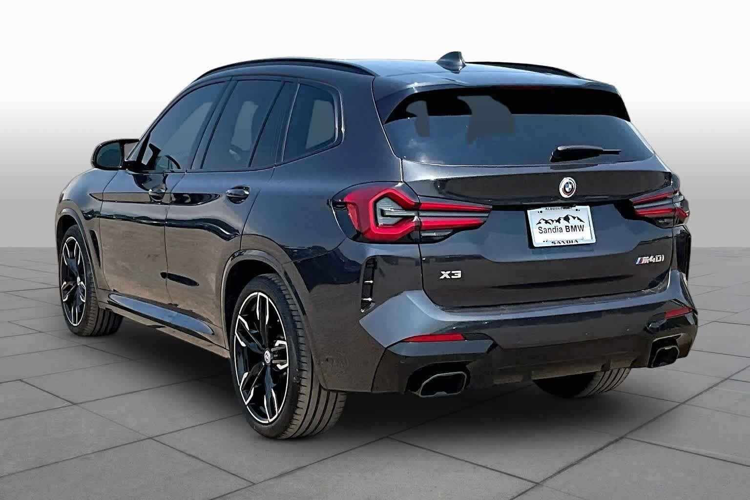 Used 2023 Dark Graphite Metallic BMW M40i image 9