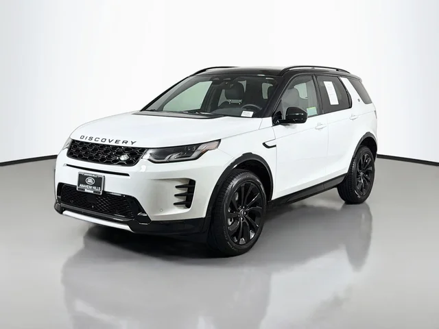 2025 Land Rover Discovery Sport SE