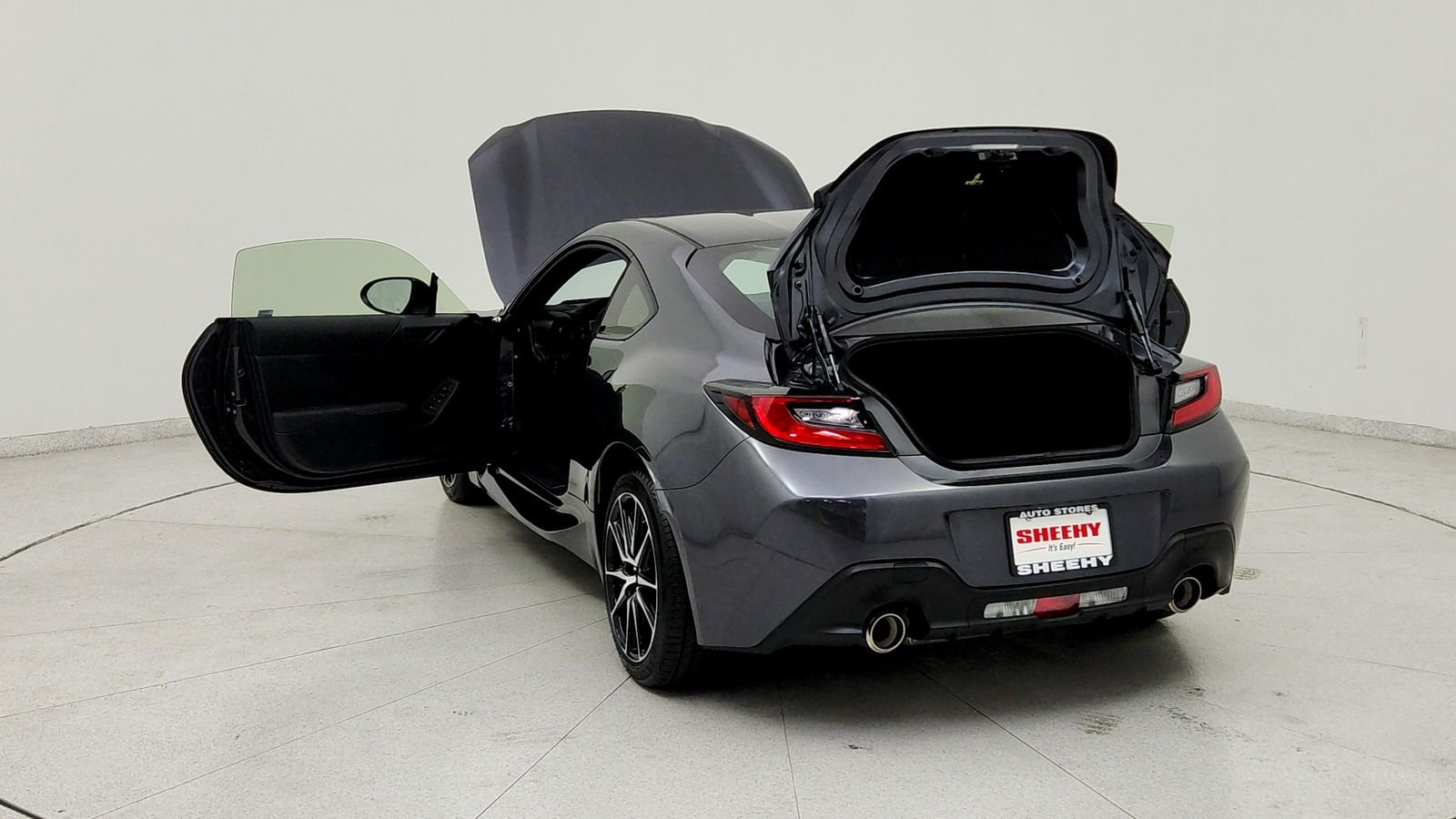 Used 2026  Toyota Base image 13