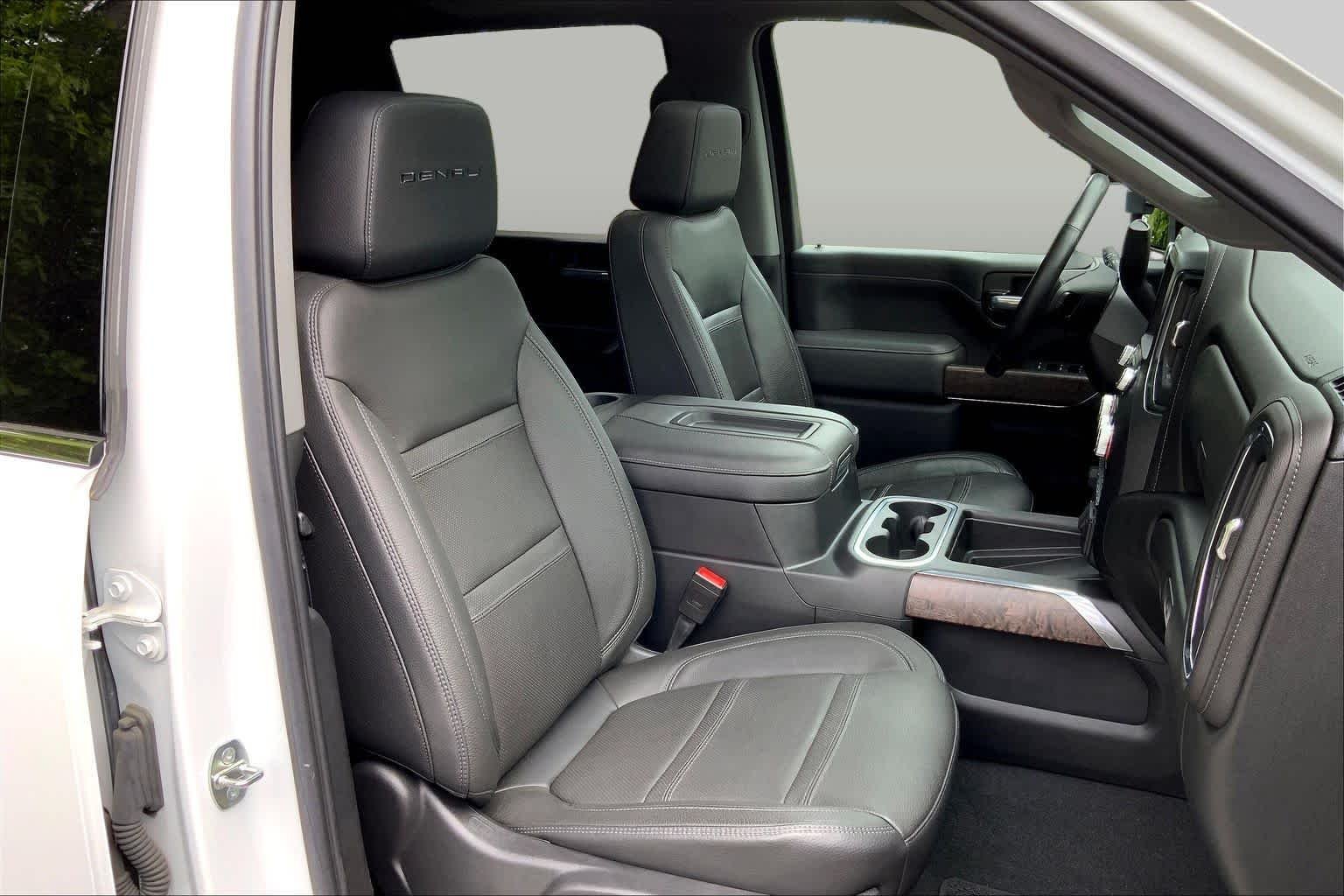 Used 2021 Summit White GMC Denali image 8