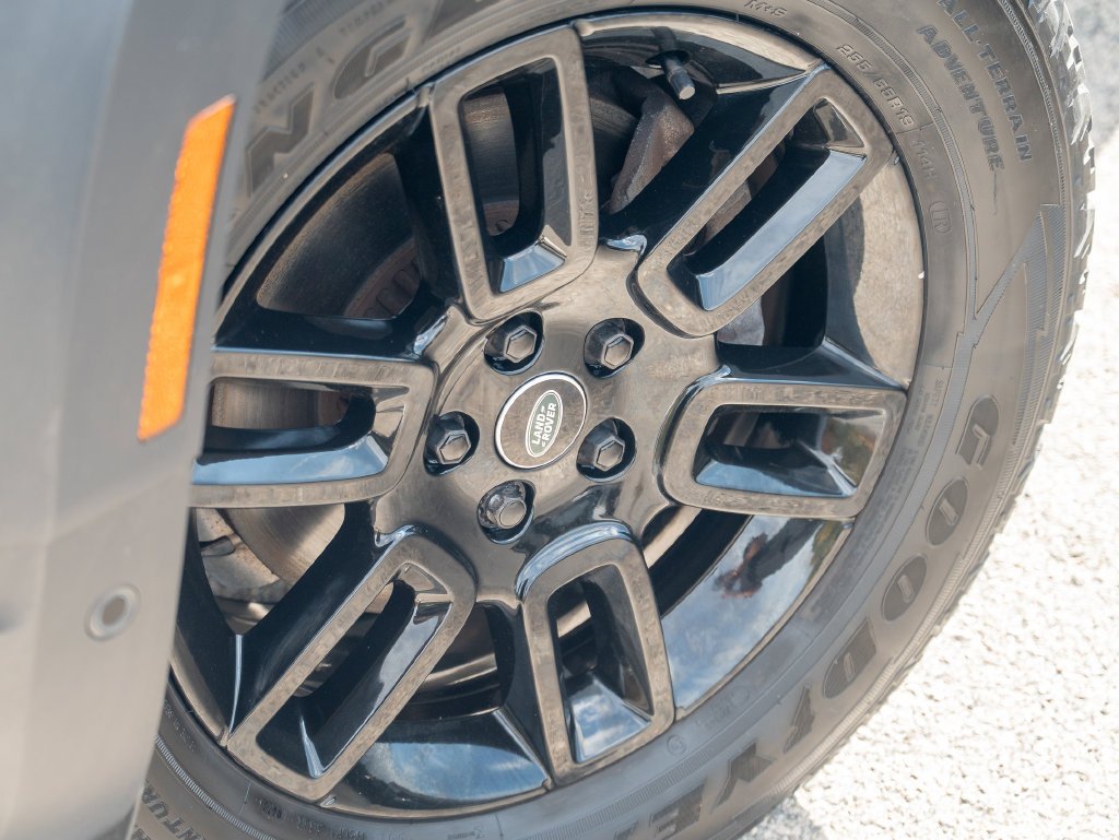Certified Used 2023 Blue Land Rover S image 9