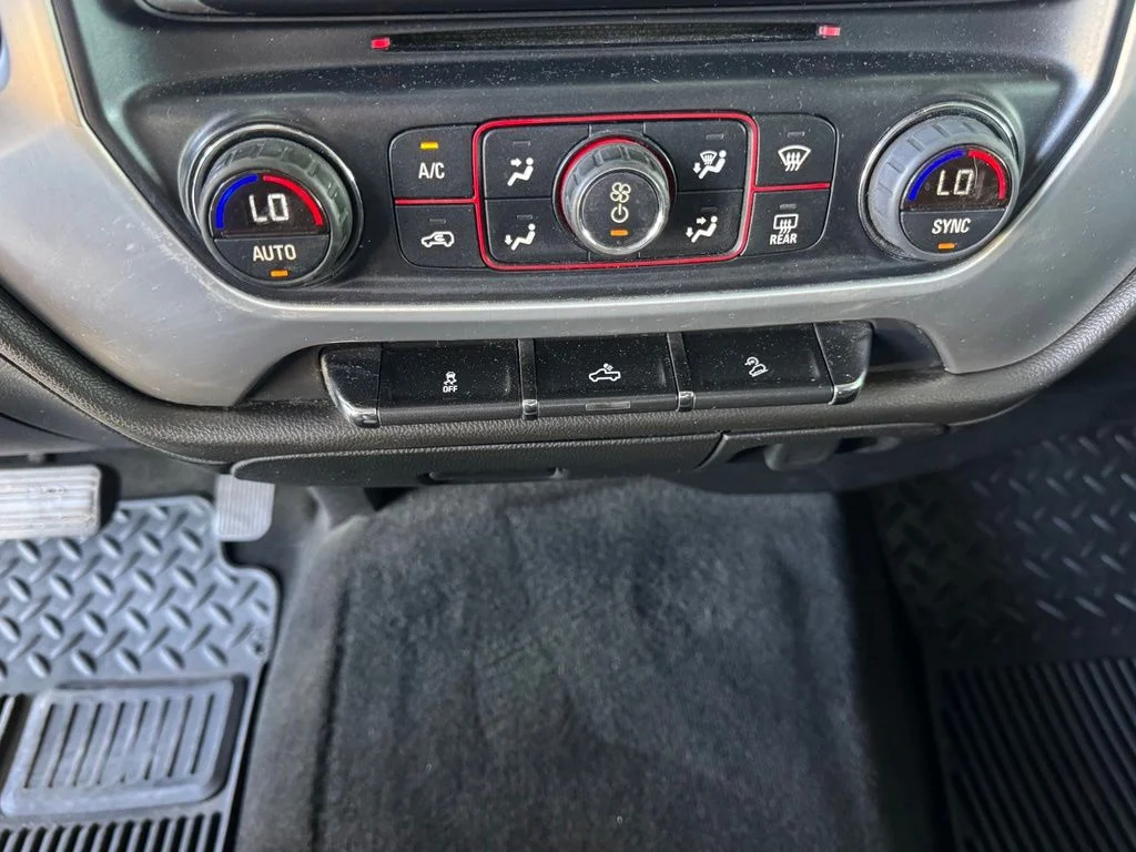 Used 2014 Black GMC SLE image 31
