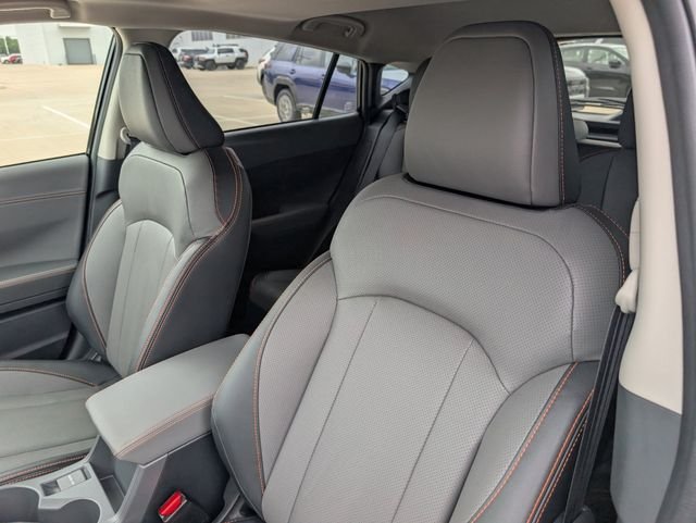 New 2026 CRYSTAL BLACK SILICA Subaru Limited Hybrid image 7