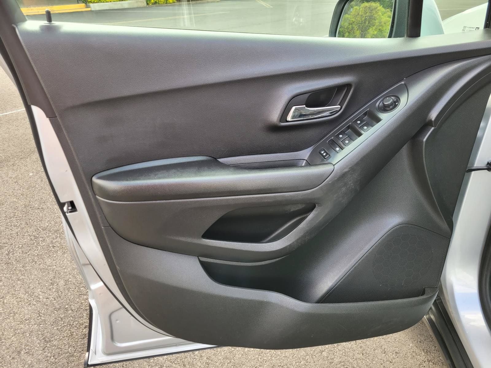 Used 2021 Silver Chevrolet LS image 12