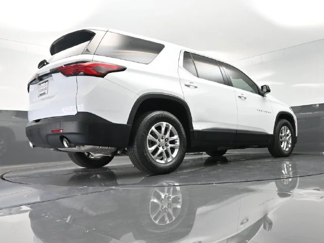Used 2023 White Chevrolet LS image 49