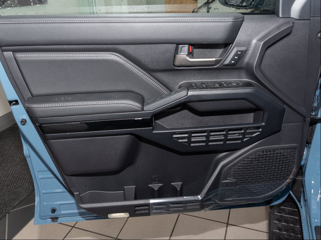 2026 Toyota 4Runner Limited - Photo 9