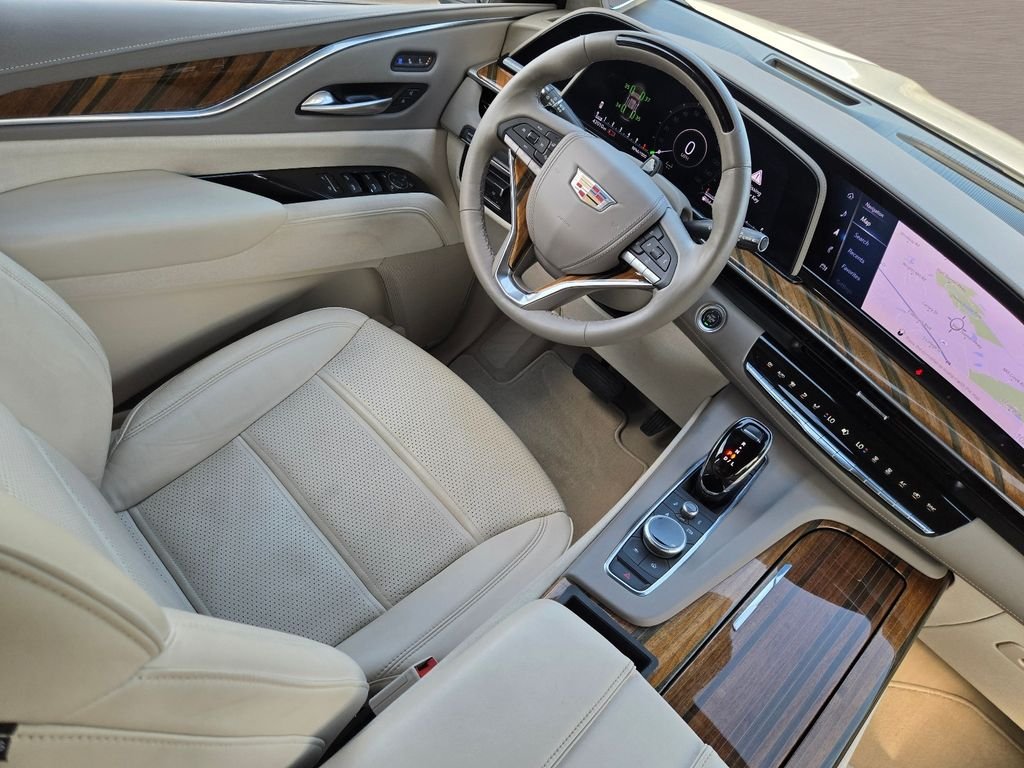 Used 2023 White Cadillac Premium Luxury Platinum image 22