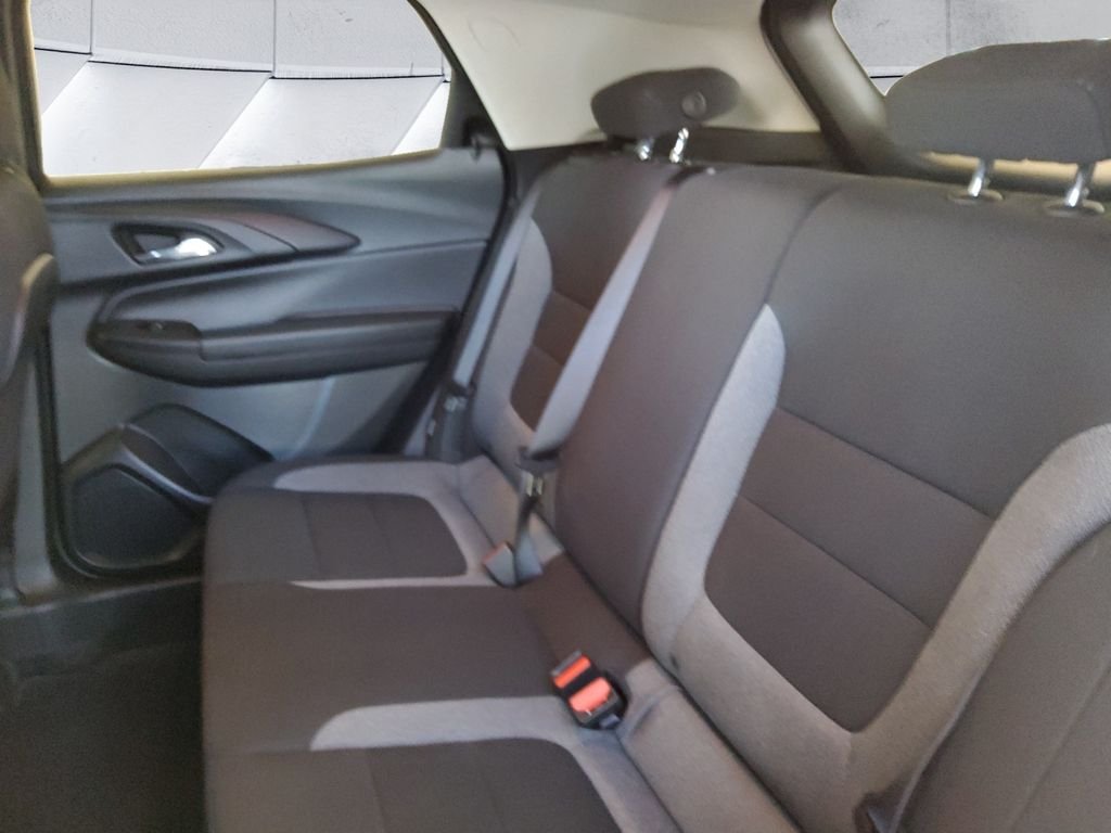 Used 2025 Gray Chevrolet LT image 18