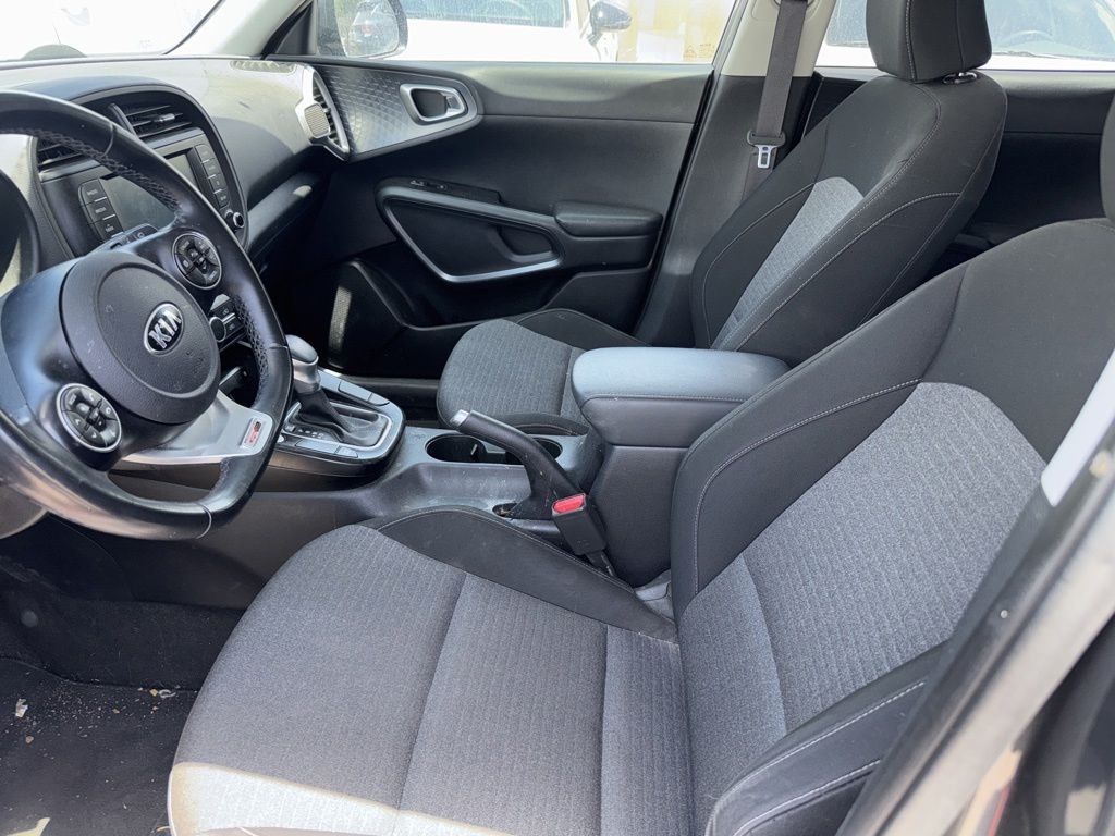 Used 2020 Gray Kia GT-Line image 11