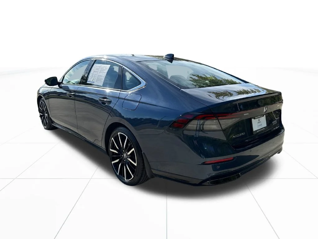 Certified Used 2023 Canyon River Blue Metallic Honda Touring image 6