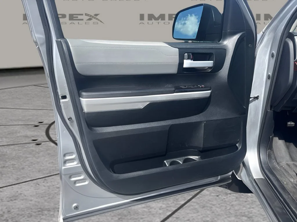 Used 2017 Silver Toyota Limited image 22