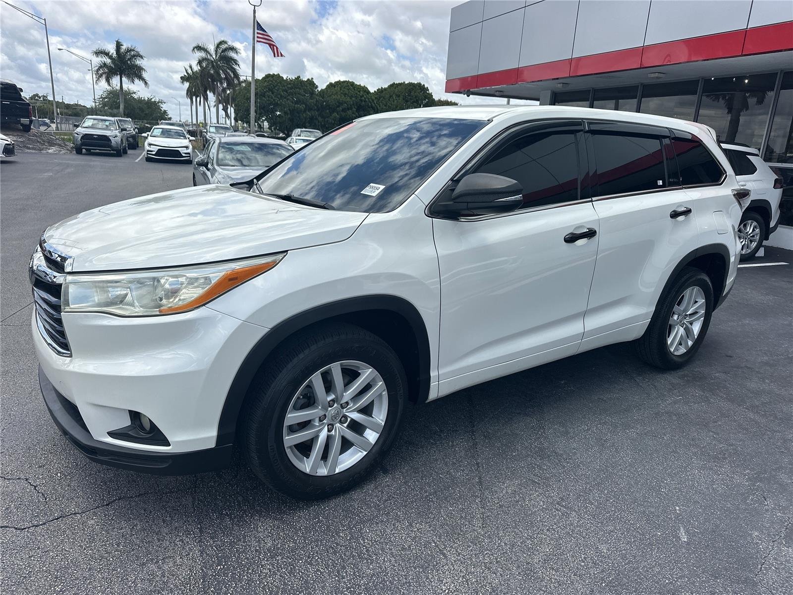 2014 Toyota Highlander LE