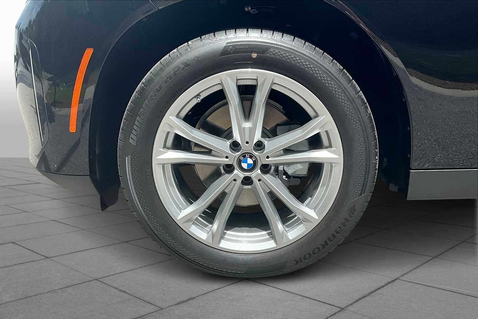 2025 BMW X3 30 - Photo 11