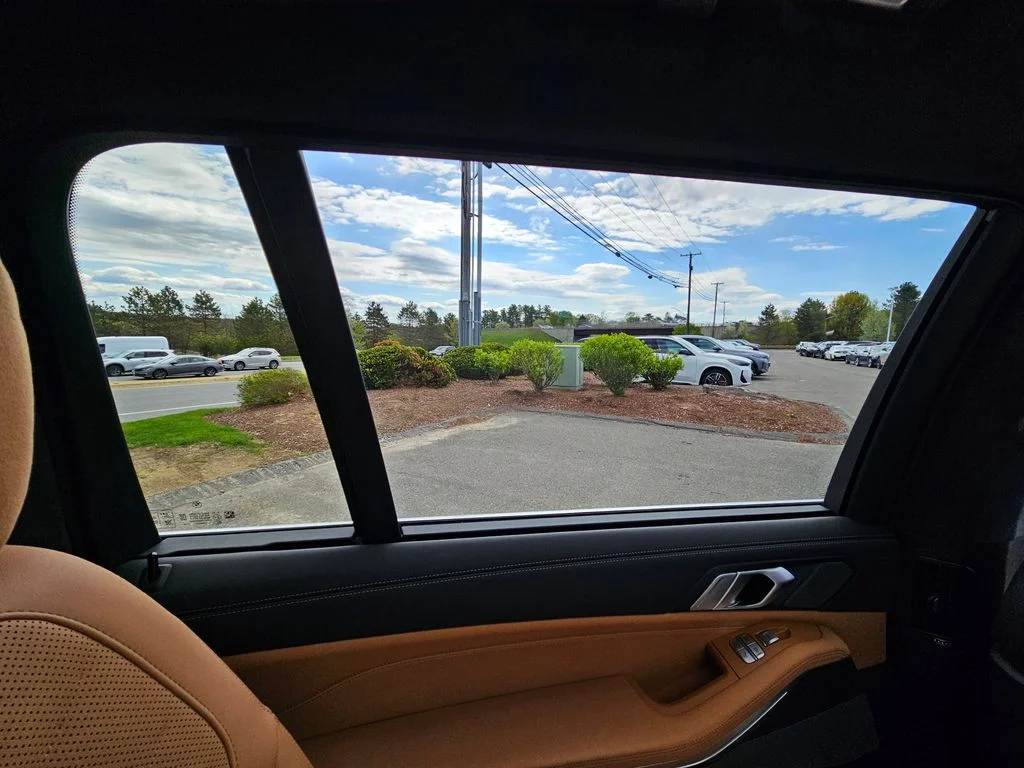 Certified Used 2026 Blue BMW xDrive40i image 23