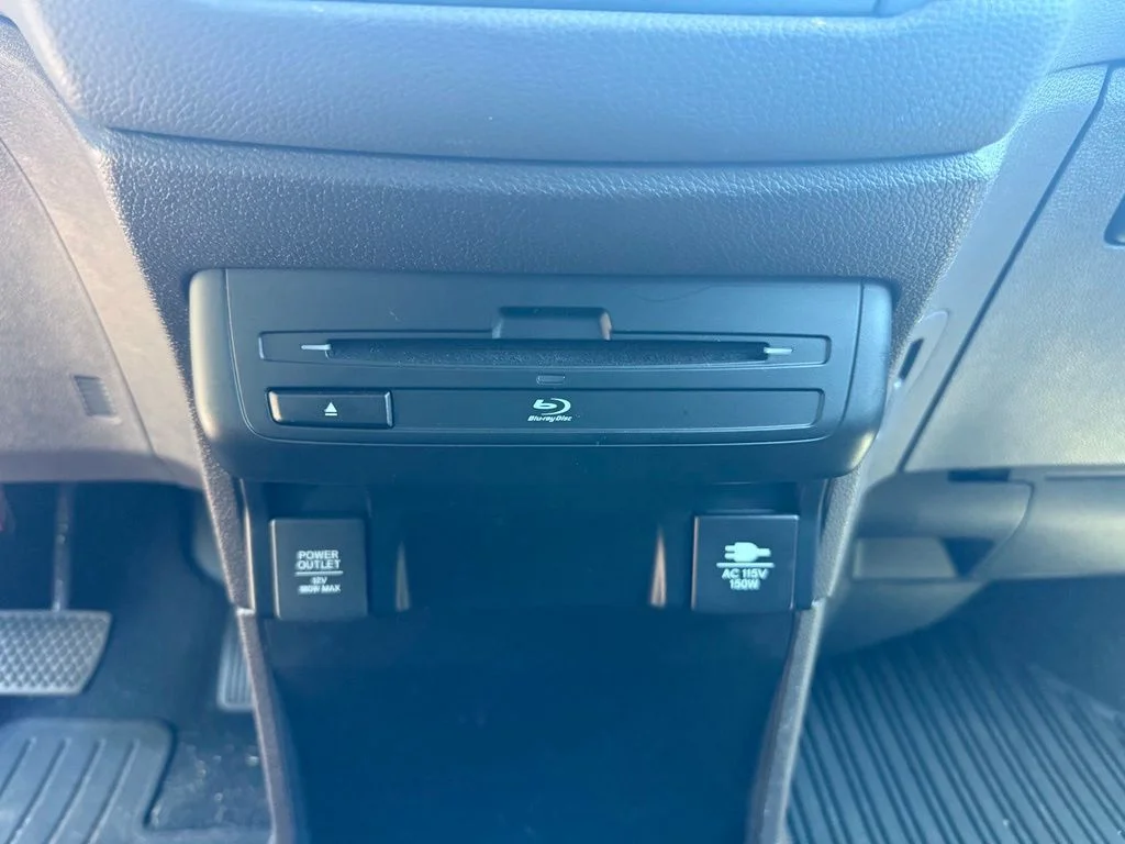 Used 2019 Pacific Pewter Metallic Honda EX-L image 16
