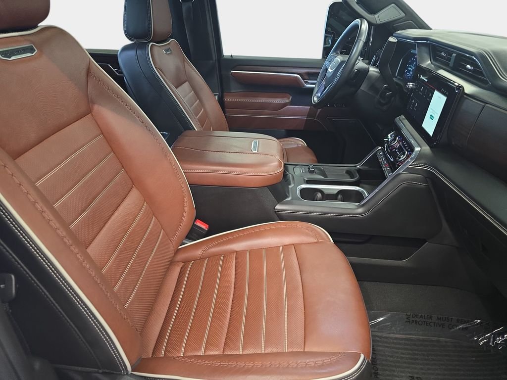 Used 2024 Silver GMC Denali Ultimate image 12