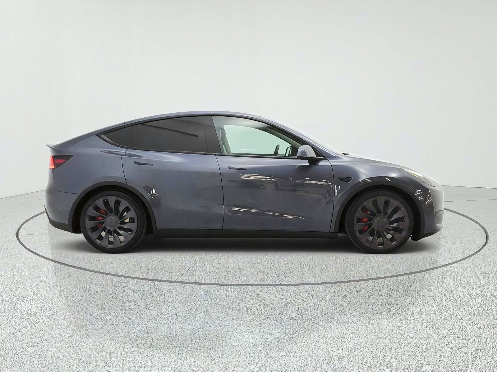Used 2022 Midnight Silver Metallic Tesla Performance AWD image 4