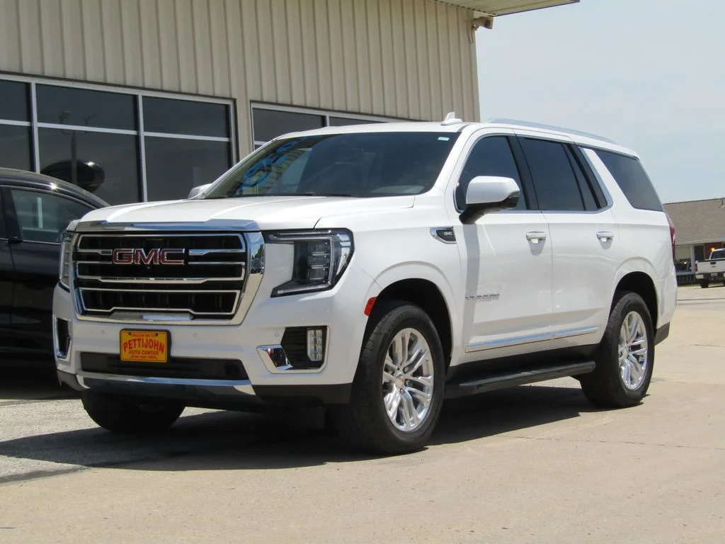 Used 2021 White GMC SLT image 12